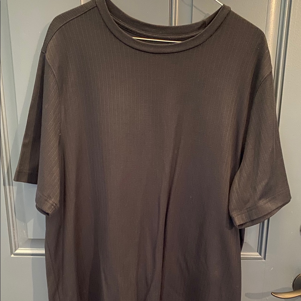 Men’s Croft and Barrow Dress T -Shirt